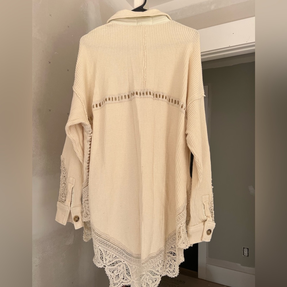 Oli & Hali size small oversized fit cream button down shacket.